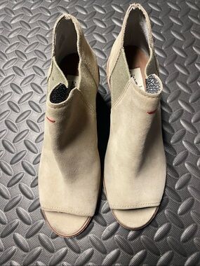 ED Ellen DeGeneres Samora peep-toe booties in a tan suede finish